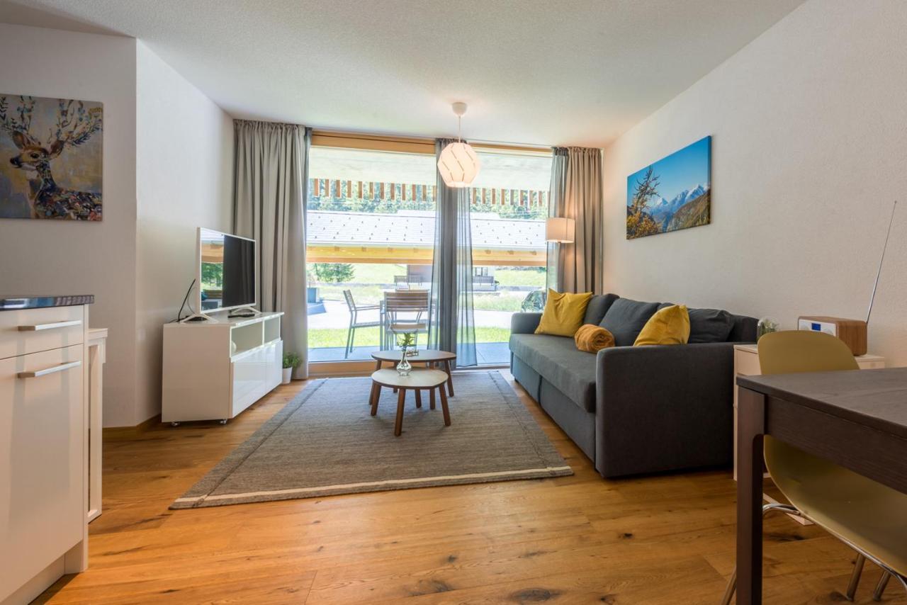 Montela Apartments - Haus C Saas-Grund Eksteriør billede