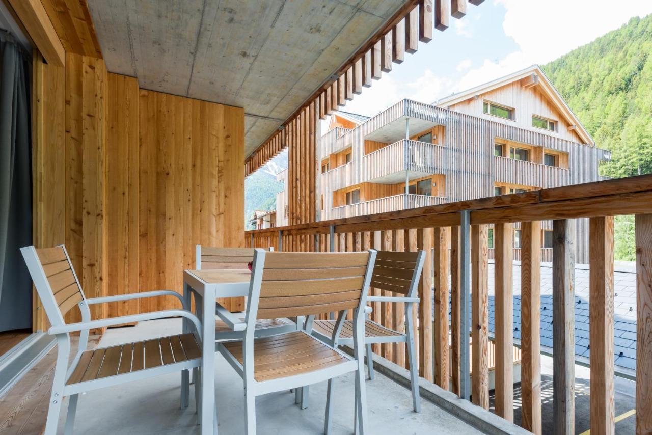 Montela Apartments - Haus C Saas-Grund Eksteriør billede