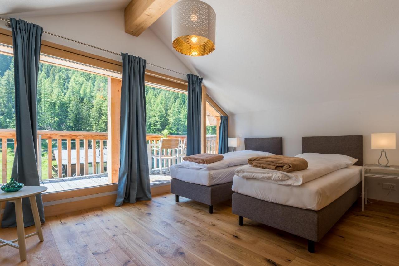 Montela Apartments - Haus C Saas-Grund Eksteriør billede